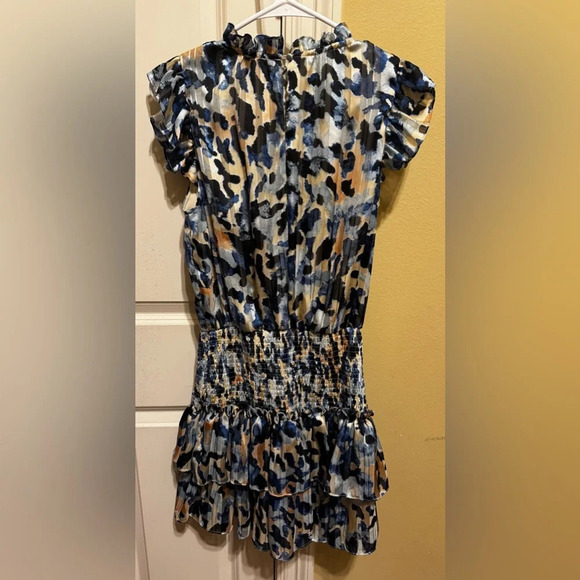 TCEC Animal Print Dress High Neck Smocked Waist Tiered Hem Back Keyhole Sz M - Picture 10 of 13